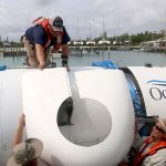 Avião capta ‘ruídos subaquáticos’ na busca por submarino desparecido