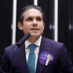 Motta engaveta PL da Dosimetria diante de resistência de senadores e riscos políticos