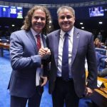 Teatro do Absurdo no Senado: a CPI do Crime Organizado e o sangue novo no asfalto carioca