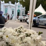 Flores sobre o mármore: o comércio que floresce no Dia de Finados em João Pessoa