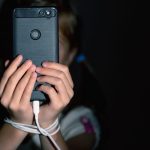 Brasil põe fim à “Terra de Ninguém” digital: o guia da classificação indicativa se adapta à era da interatividade