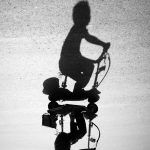 O axioma da vantagem e a festa da exclusão