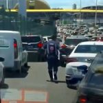 Vídeo de um herói no asfalto: médico abre caminho contra inércia do trânsito em Salvador
