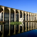 Itamaraty condena ofensiva contra o Irã e alerta para colapso de acordo nuclear em Genebra