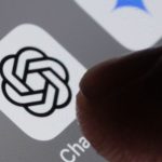 O Fim do Romance Digital: OpenAI Engaveta Planos para Versão Erótica do ChatGPT