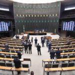 A disputa pelo selo da jornada: Câmara e Planalto travam queda de braço sobre o fim da escala 6×1