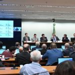 PL tenta pautar escala 4×3 na Câmara, mas encontra resistência e isolamento no Centrão