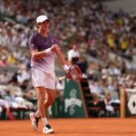 A Ascensão de um Novo Ídolo: João Fonseca Derruba Djokovic em Roland Garros