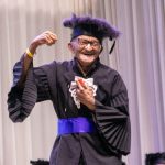 No Piauí, aos 94 anos, Severino Nascimento vence o analfabetismo e celebra a conquista das letras