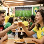 O novo brinde das arquibancadas: Como o esporte virou o maior aliado da cerveja zero