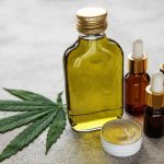 Remédio no quintal: Justiça autoriza plantio de Cannabis para paciente na Paraíba