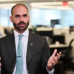 PF pede a demissão de Eduardo Bolsonaro por abandono de cargo